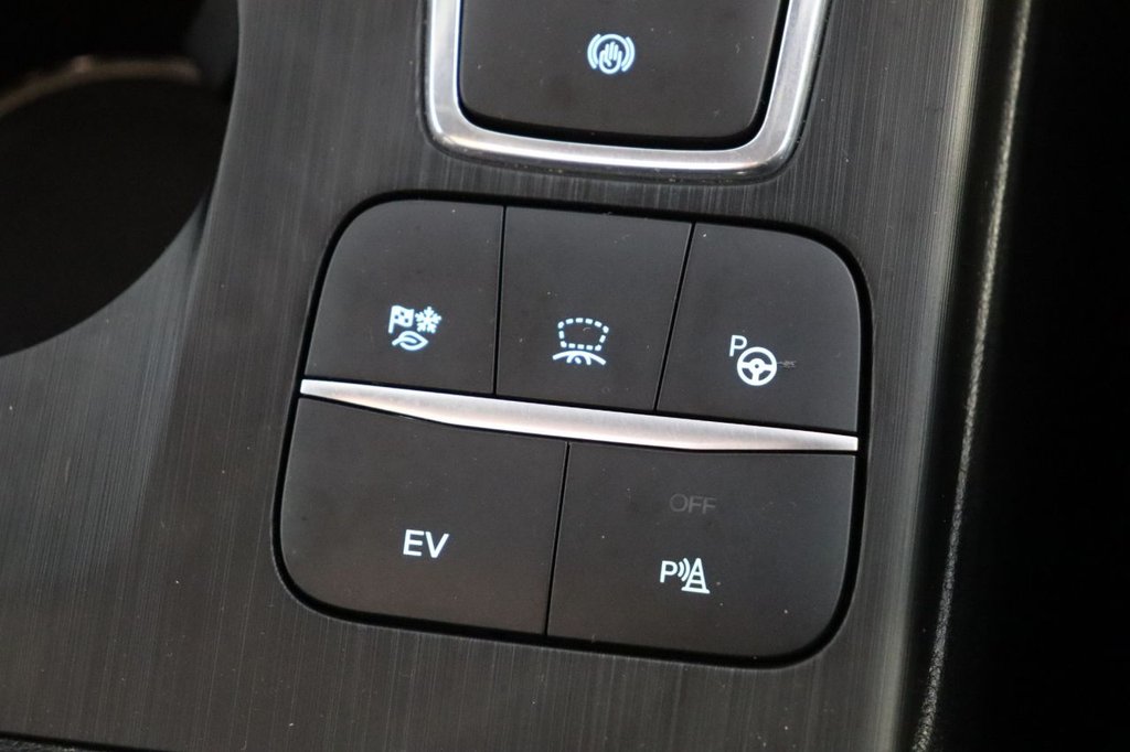 Used Ford Kuga 2023 for sale - 76751398: Photo 31