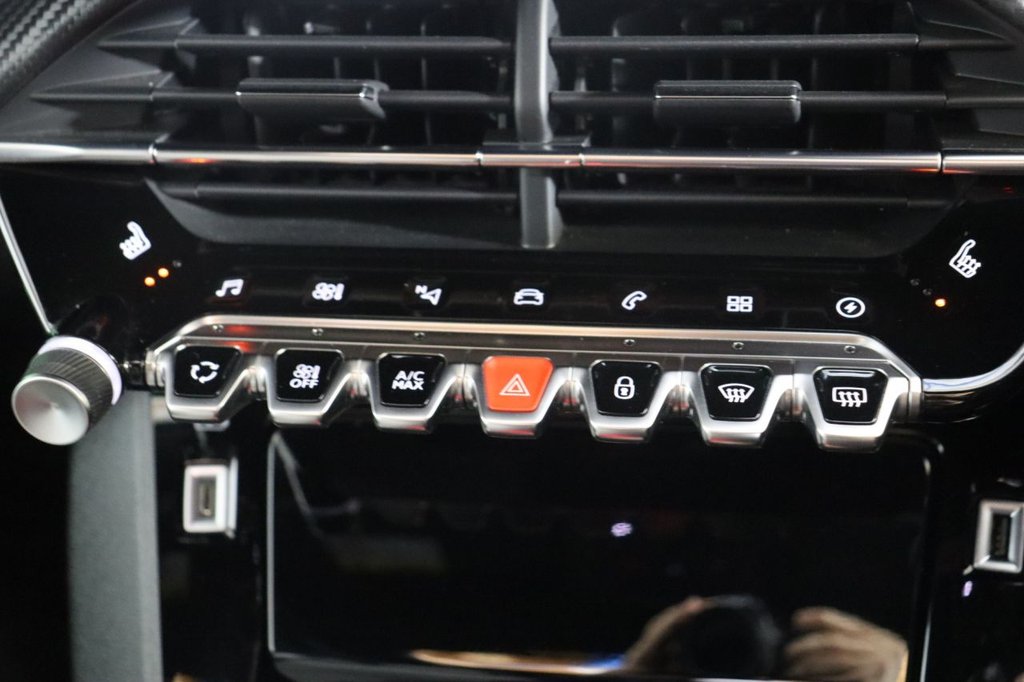 Used Peugeot 2008 2021 for sale - 76999247: Photo 25