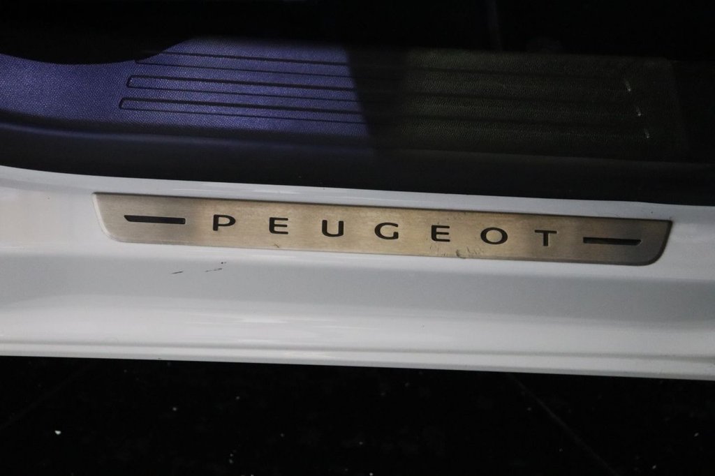 Used Peugeot 2008 2021 for sale - 76999247: Photo 31