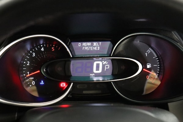 Used Renault Clio 2018 for sale - 76303558: Photo 14
