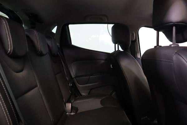 Used Renault Clio 2018 for sale - 76303558: Photo 30