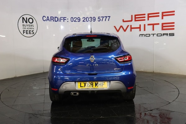 Used Renault Clio 2018 for sale - 76303558: Photo 4