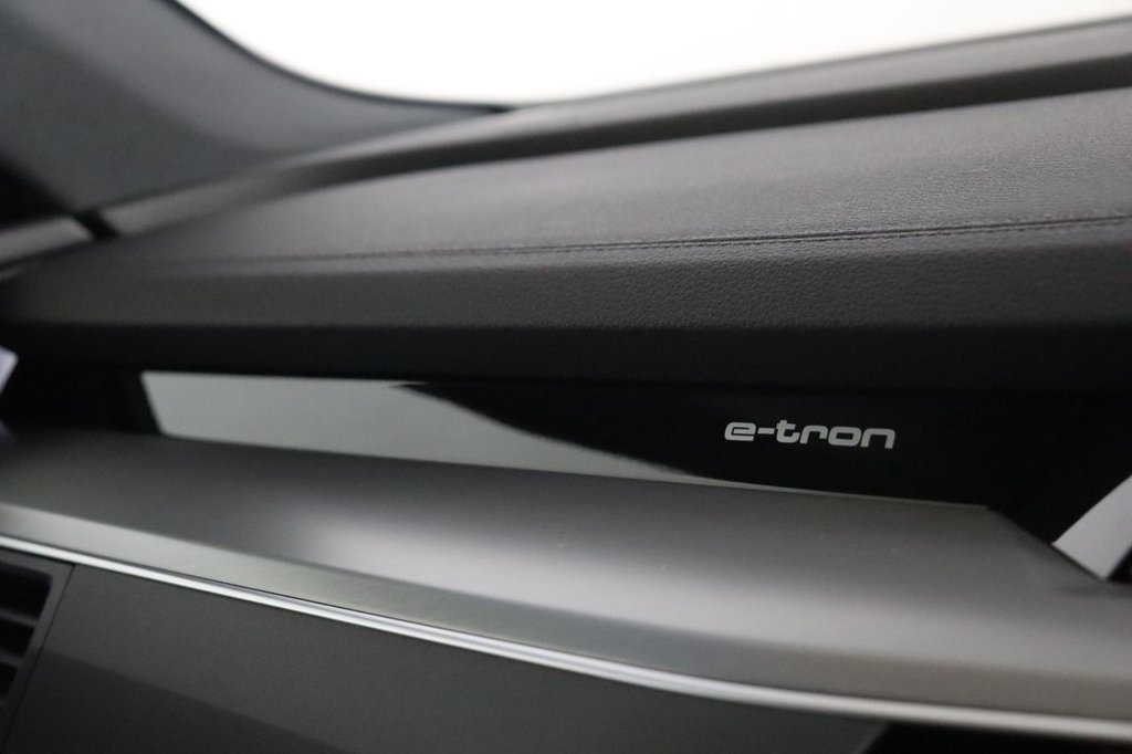 Used Audi e-tron 2020 for sale - 77302119: Photo 37
