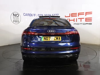 Used Audi e-tron 2020 for sale - 77302119: Photo