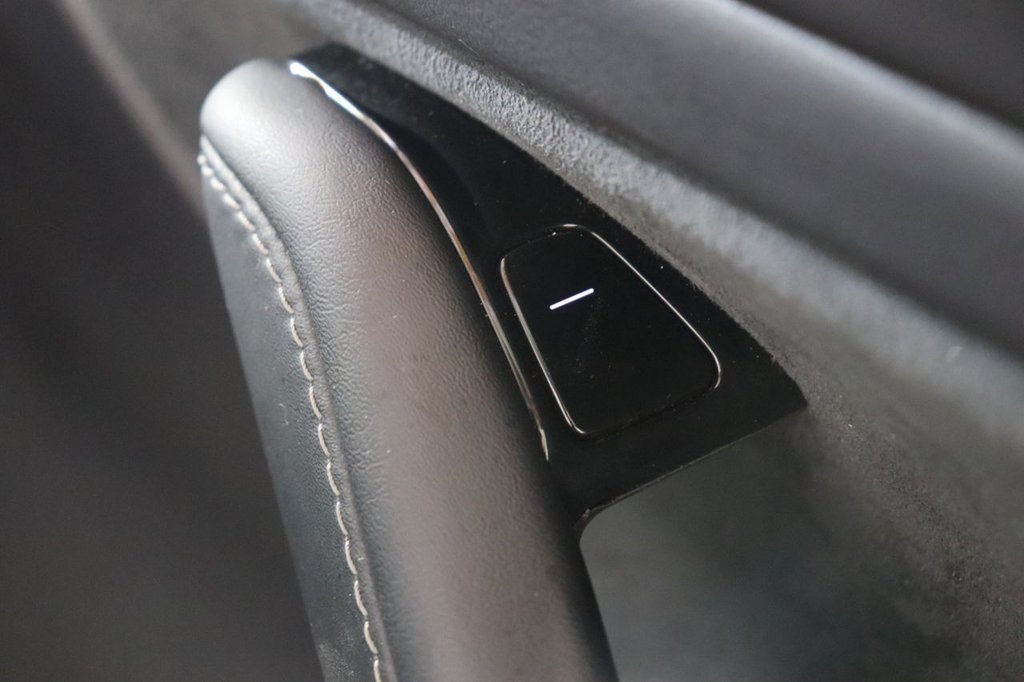 Used Tesla Model 3 2019 for sale - 76147718: Photo 16