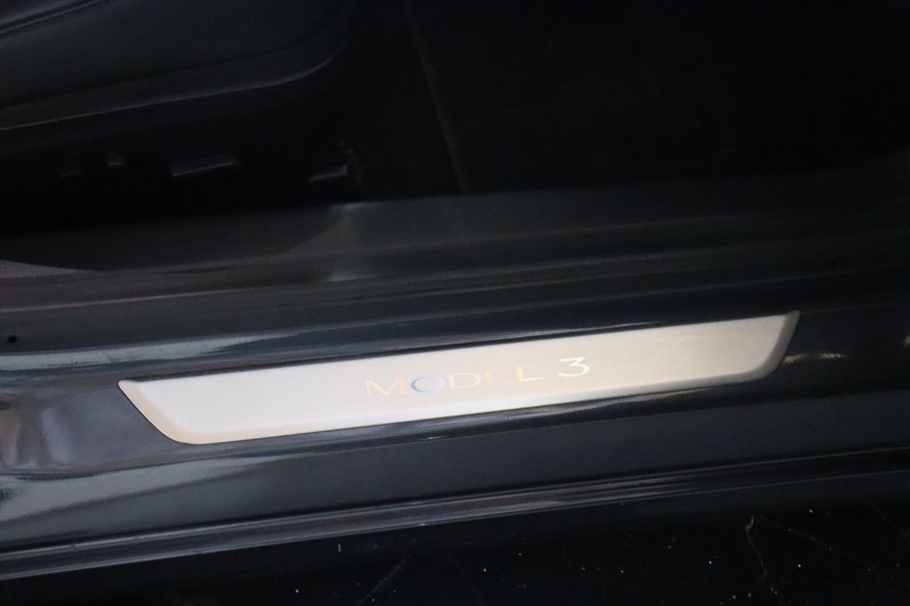 Used Tesla Model 3 2019 for sale - 76147718: Photo 17