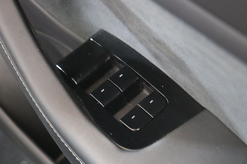 Used Tesla Model 3 2019 for sale - 76147718: Photo 31