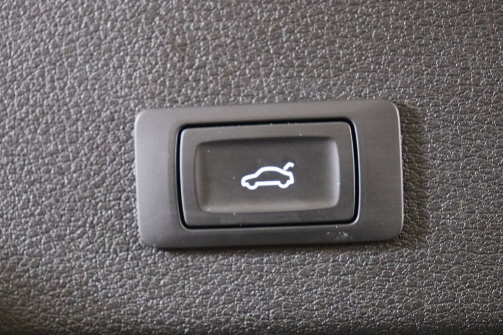 Used Audi e-tron 2020 for sale - 77798166: Photo 30