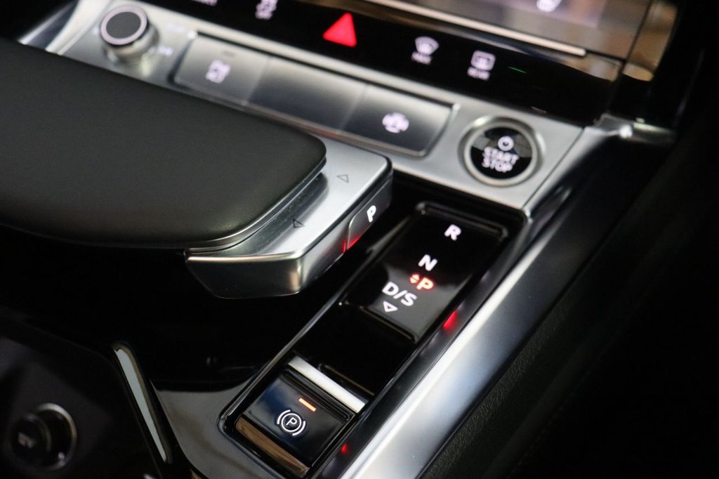 Used Audi e-tron 2020 for sale - 77798166: Photo 37