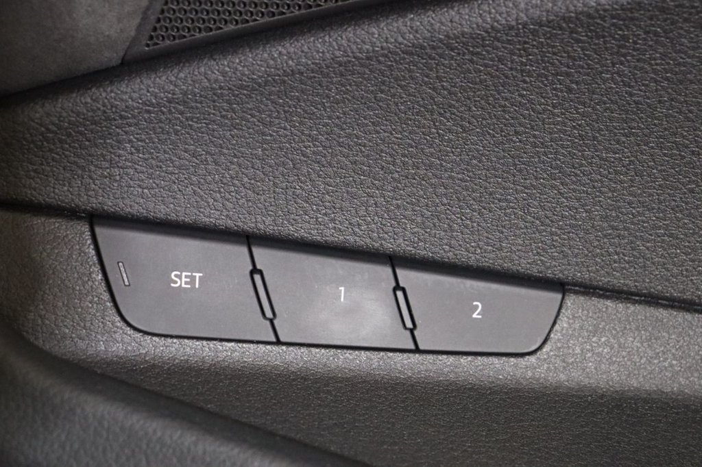 Used Audi e-tron 2020 for sale - 77798166: Photo 40