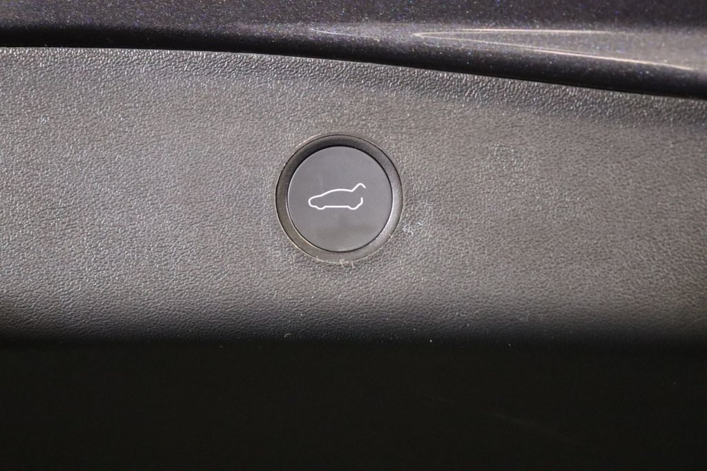 Used Tesla Model 3 2022 for sale - 77153544: Photo 23