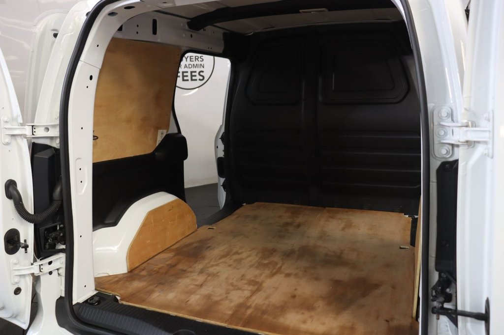 Used Nissan Other 2024 for sale - 77667519: Photo 12