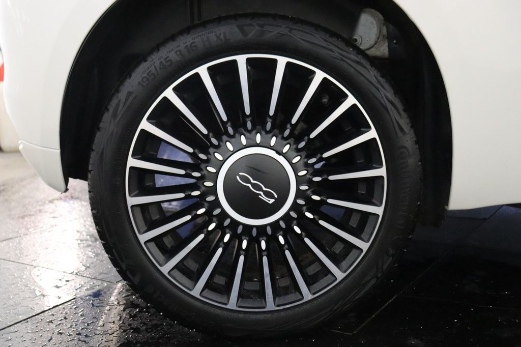 Used Fiat 500 2020 for sale - 74277509: Photo 32