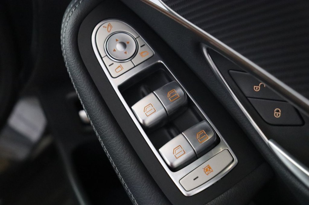 Used Mercedes-Benz EQC 2021 for sale - 77075469: Photo 40