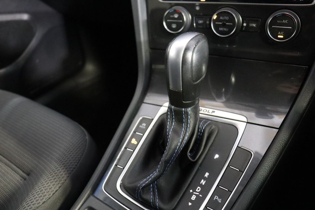 Used Volkswagen Golf 2020 for sale - 76840753: Photo 25