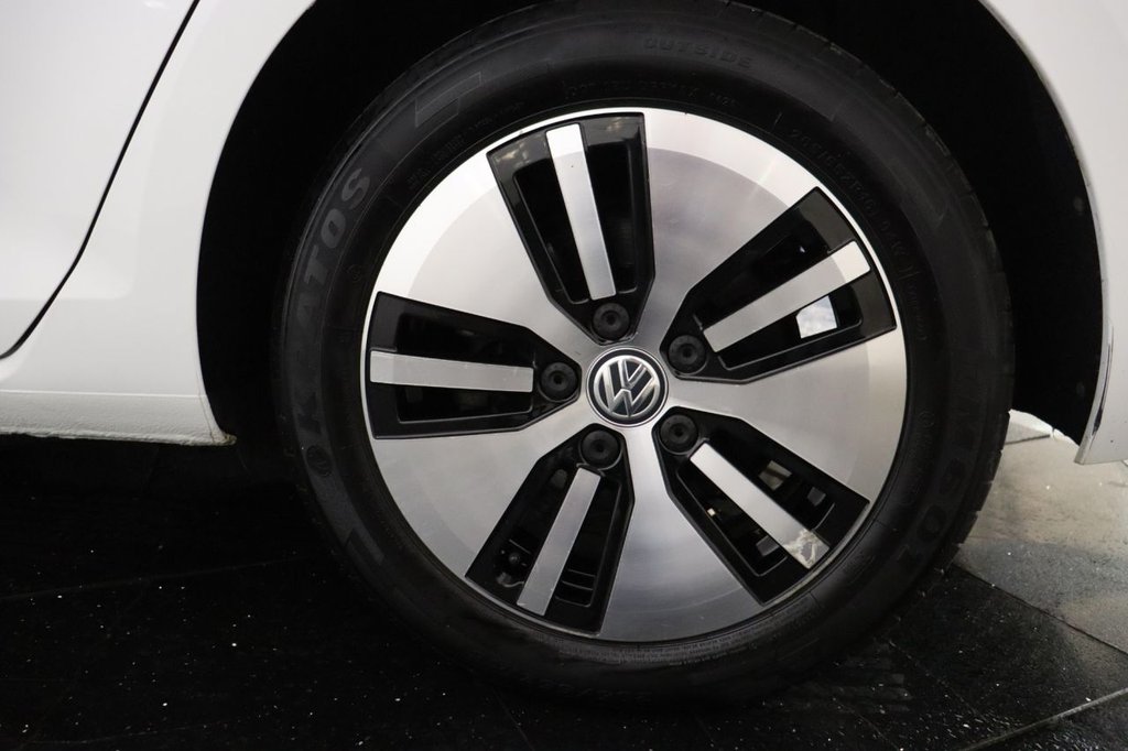 Used Volkswagen Golf 2020 for sale - 76840753: Photo 32