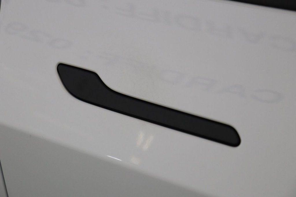 Used Tesla Model 3 2021 for sale - 76309422: Photo 17