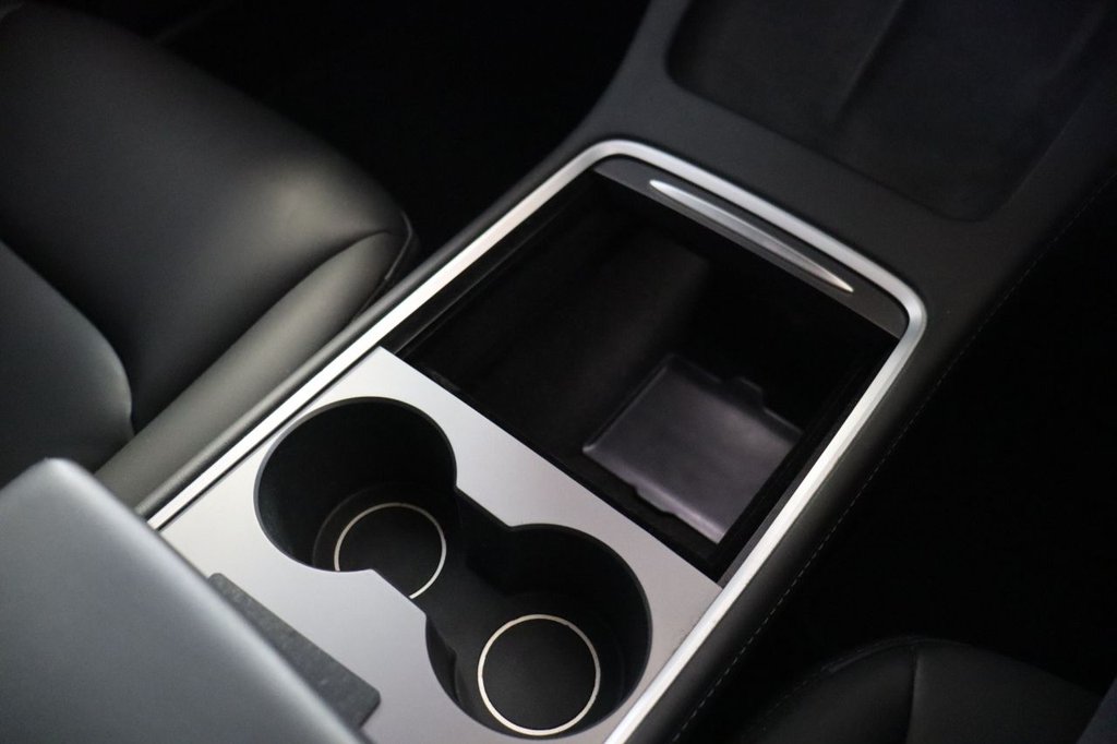 Used Tesla Model 3 2021 for sale - 76309422: Photo 29