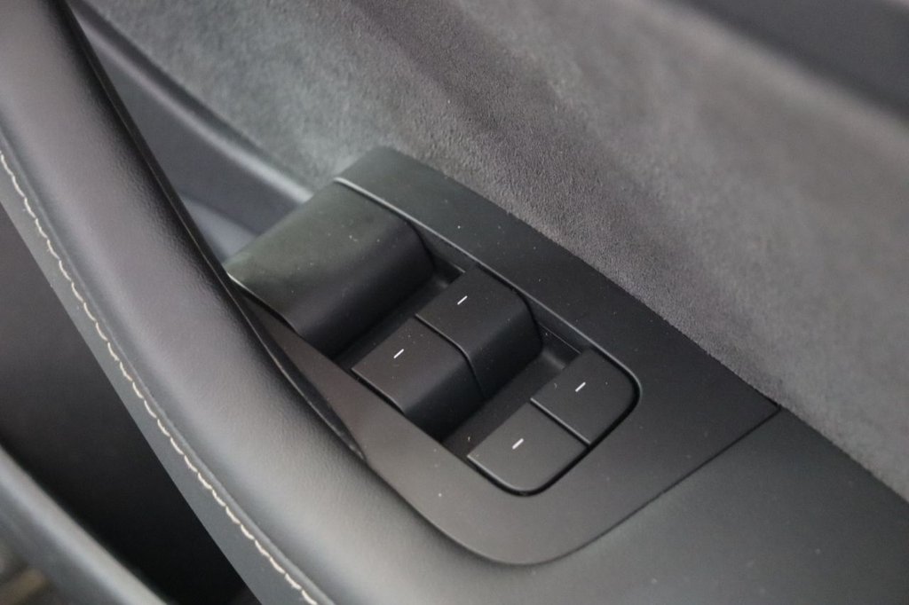 Used Tesla Model 3 2021 for sale - 76309422: Photo 31