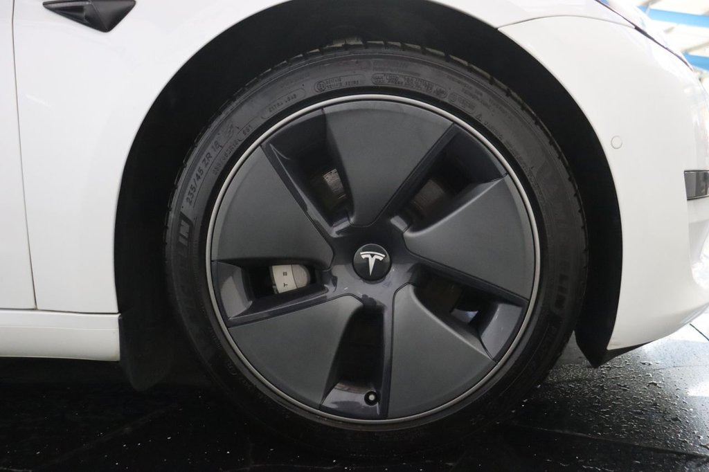 Used Tesla Model 3 2021 for sale - 76309422: Photo 35