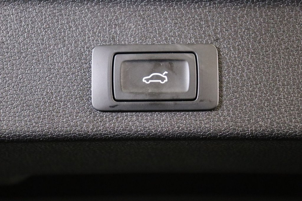 Used Audi Q3 2020 for sale - 76546507: Photo 24