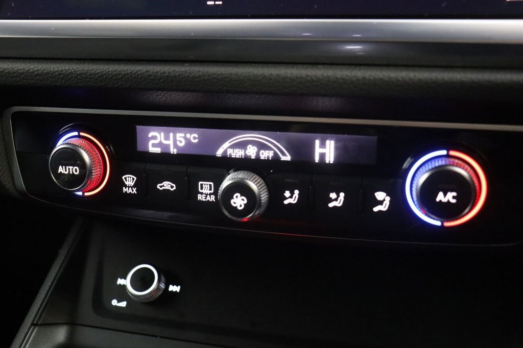 Used Audi Q3 2020 for sale - 76546507: Photo 36