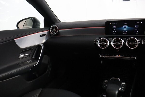 Used Mercedes-Benz CLA 2022 for sale - 74991631: Photo 36
