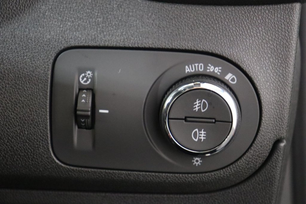 Used Vauxhall Crossland 2023 for sale - 76950700: Photo 31