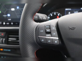 Used Ford Focus 2023 for sale - 78449953: Photo