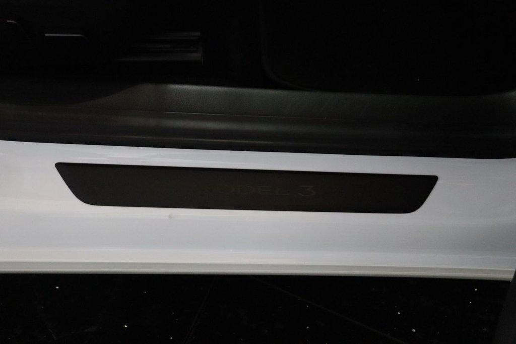 Used Tesla Model 3 2021 for sale - 77546932: Photo 22