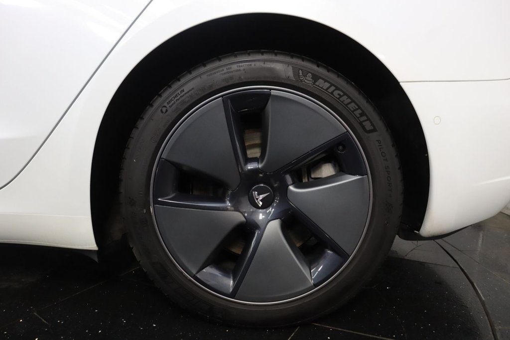 Used Tesla Model 3 2021 for sale - 77546932: Photo 37