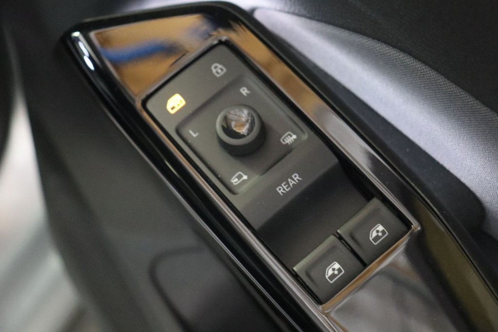 Used Volkswagen ID.3 2023 for sale - 77302120: Photo 35