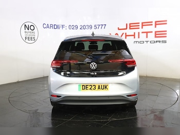 Used Volkswagen ID.3 2023 for sale - 77302120: Photo