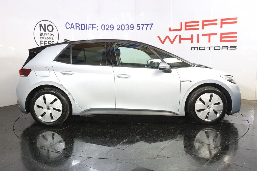 Used Volkswagen ID.3 2023 for sale - 77302120: Photo 6