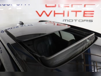 Used Volvo XC40 2021 for sale - 75727111: Photo