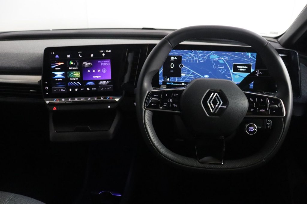 Used Renault Megane E Tech 2023 for sale - 77161604: Photo 15