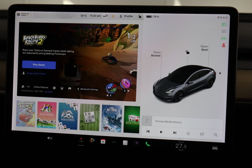 Used Tesla Model 3 2021 for sale - 77218496: Photo 2