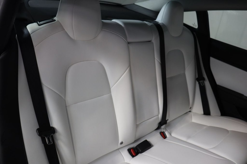 Used Tesla Model 3 2019 for sale - 76147693: Photo 28