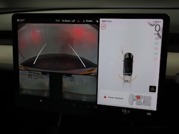 Used Tesla Model 3 2019 for sale - 76147693: Photo