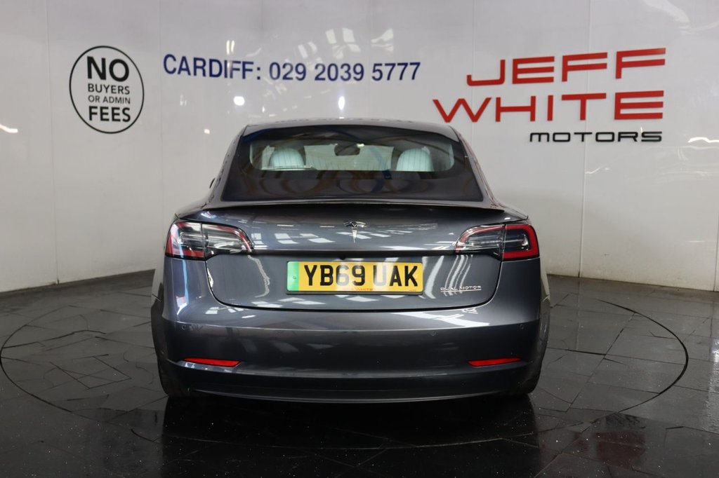 Used Tesla Model 3 2019 for sale - 76147693: Photo 4