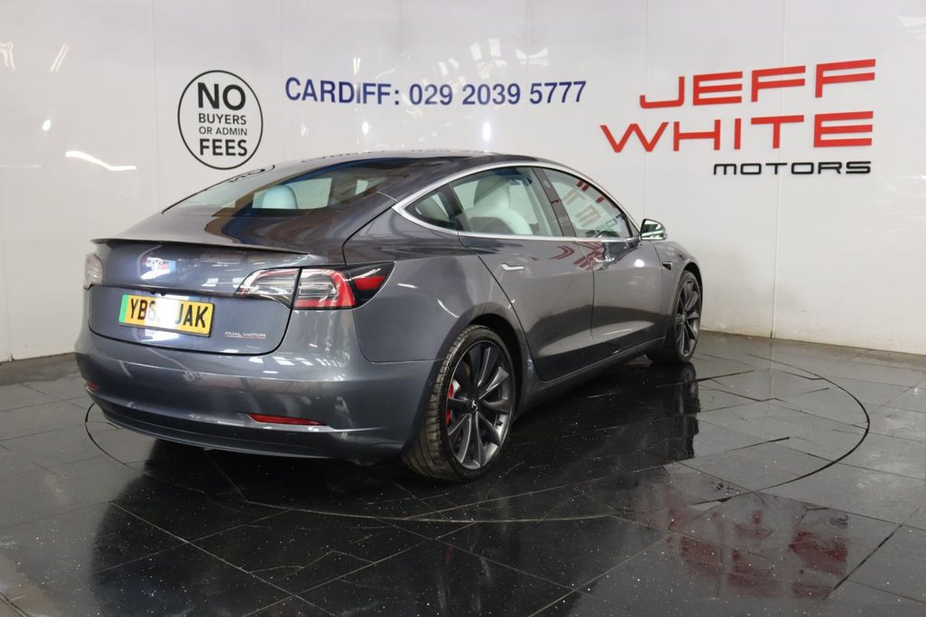 Used Tesla Model 3 2019 for sale - 76147693: Photo 5