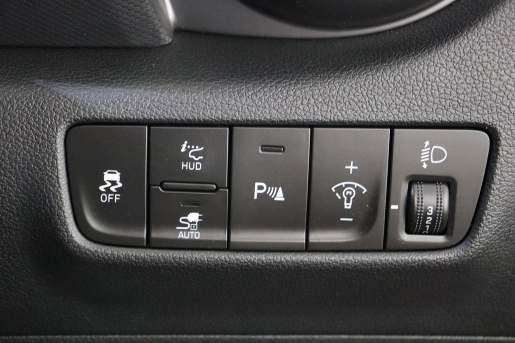 Used Hyundai KONA 2021 for sale - 75896753: Photo 35