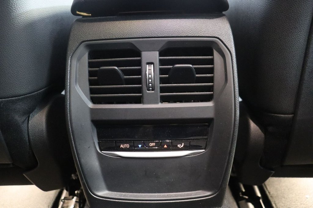 Used BMW i4 2022 for sale - 76999146: Photo 41