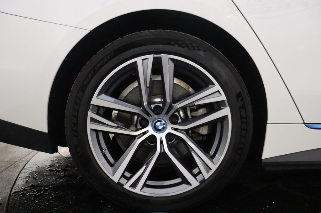 Used BMW i4 2022 for sale - 76999146: Photo 45
