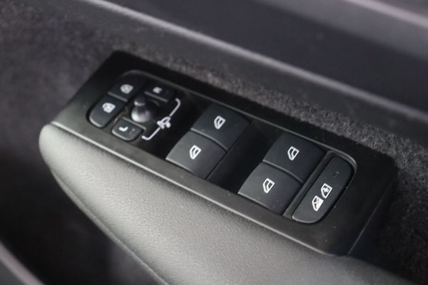 Used Volvo C40 2022 for sale - 74257798: Photo 32