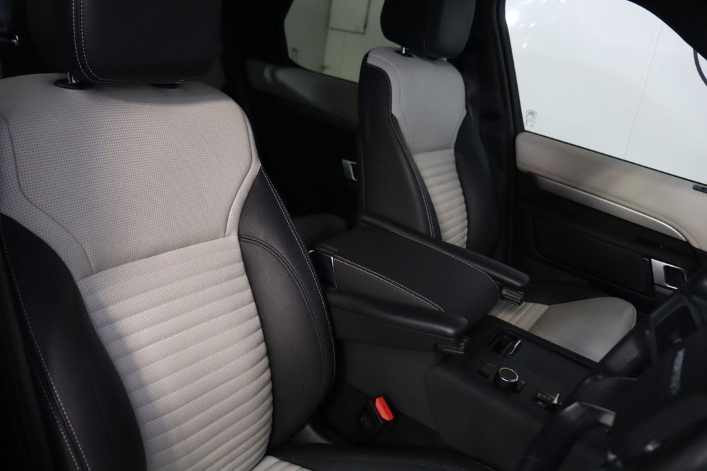 Used Land Rover Discovery 2022 for sale - 76080909: Photo 10