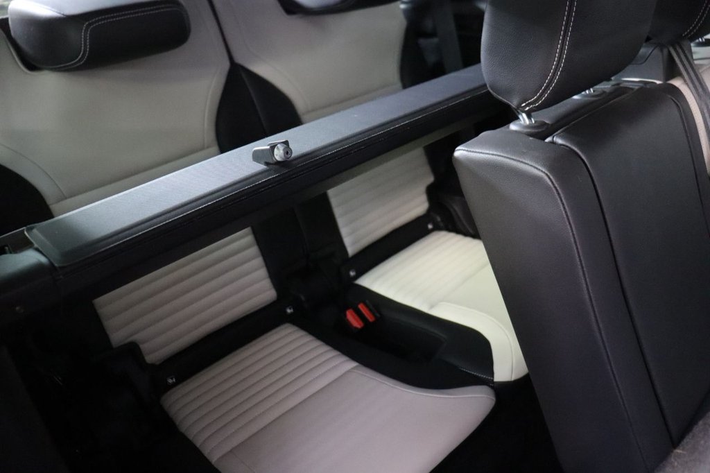 Used Land Rover Discovery 2022 for sale - 76080909: Photo 40