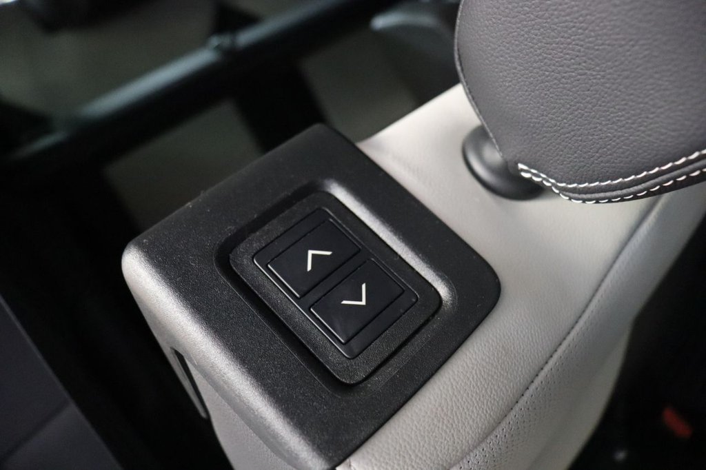 Used Land Rover Discovery 2022 for sale - 76080909: Photo 41