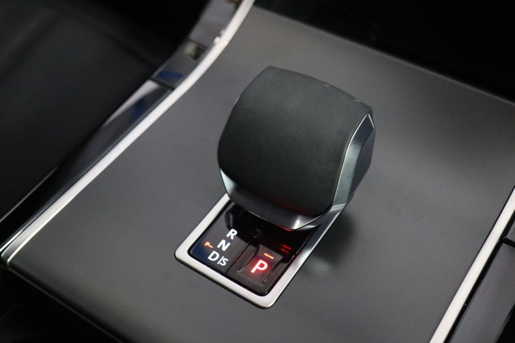 Used Land Rover Range Rover Evoque 2024 for sale - 76154529: Photo 31