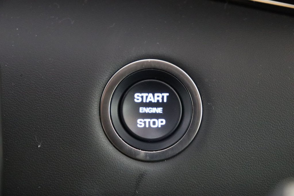 Used Land Rover Range Rover Evoque 2024 for sale - 76154529: Photo 32